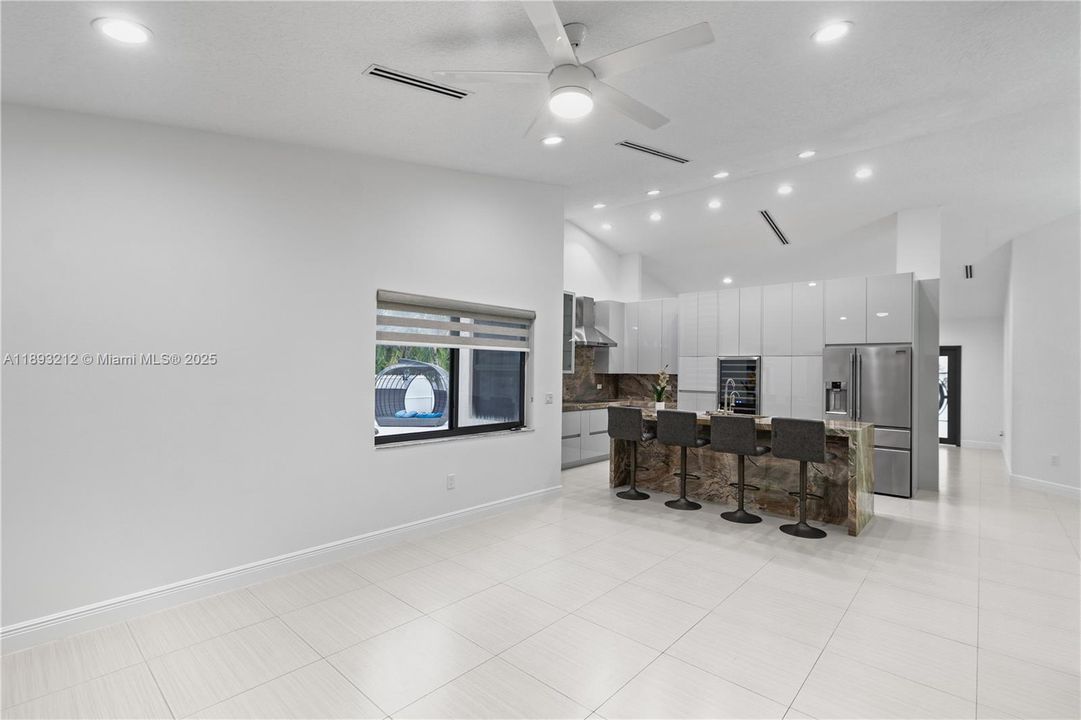 Active With Contract: $1,100,000 (4 beds, 3 baths, 1890 Square Feet)