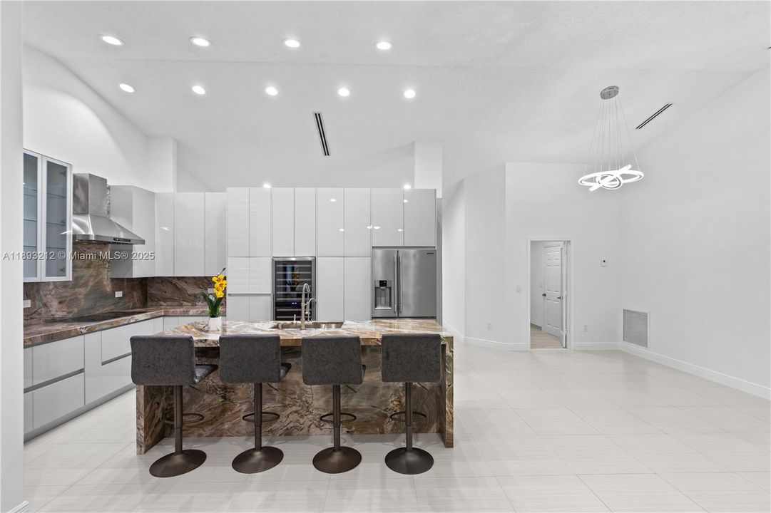 Active With Contract: $1,100,000 (4 beds, 3 baths, 1890 Square Feet)