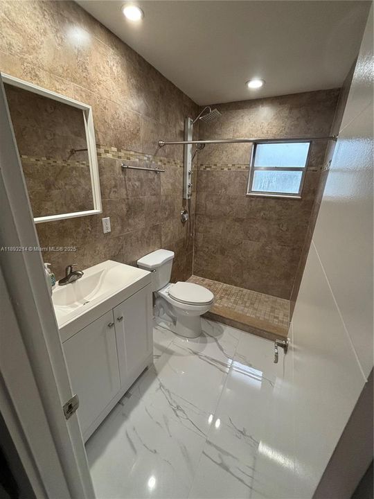 Recently Sold: $270,000 (3 beds, 1 baths, 952 Square Feet)