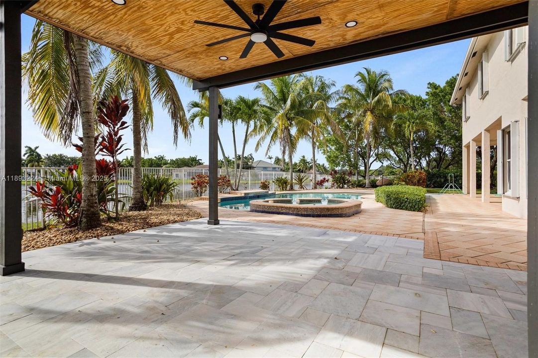 For Rent: $9,500 (5 beds, 4 baths, 3979 Square Feet)