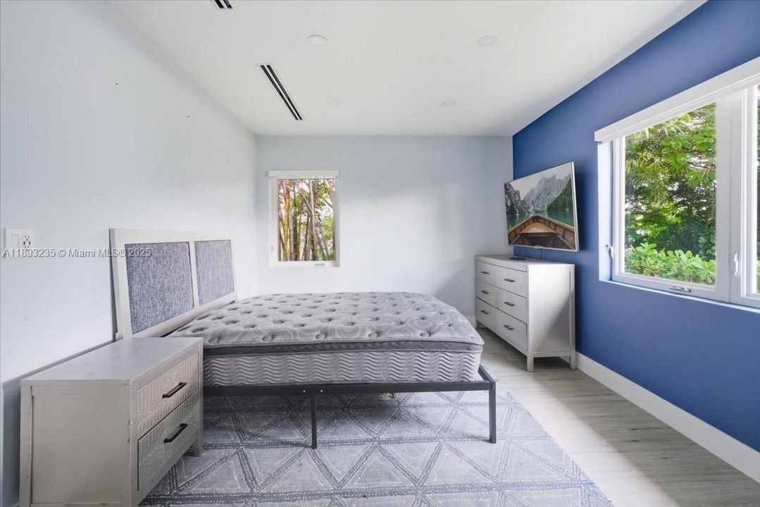 For Sale: $1,049,900 (3 beds, 3 baths, 0 Square Feet)