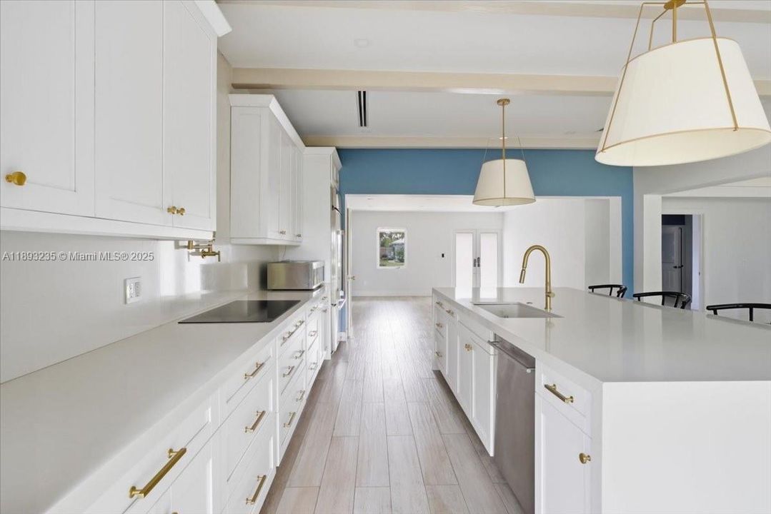 For Sale: $1,049,900 (3 beds, 3 baths, 0 Square Feet)