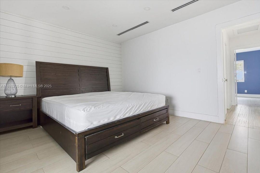 For Sale: $1,049,900 (3 beds, 3 baths, 0 Square Feet)