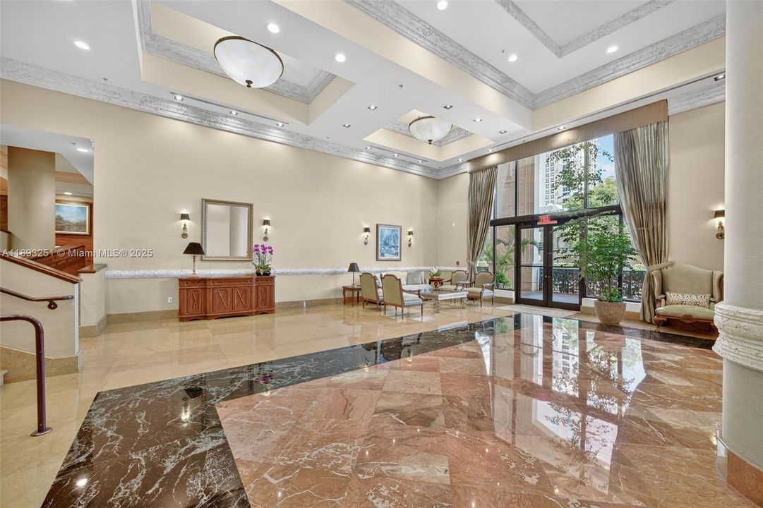 Active With Contract: $468,000 (2 beds, 2 baths, 1347 Square Feet)