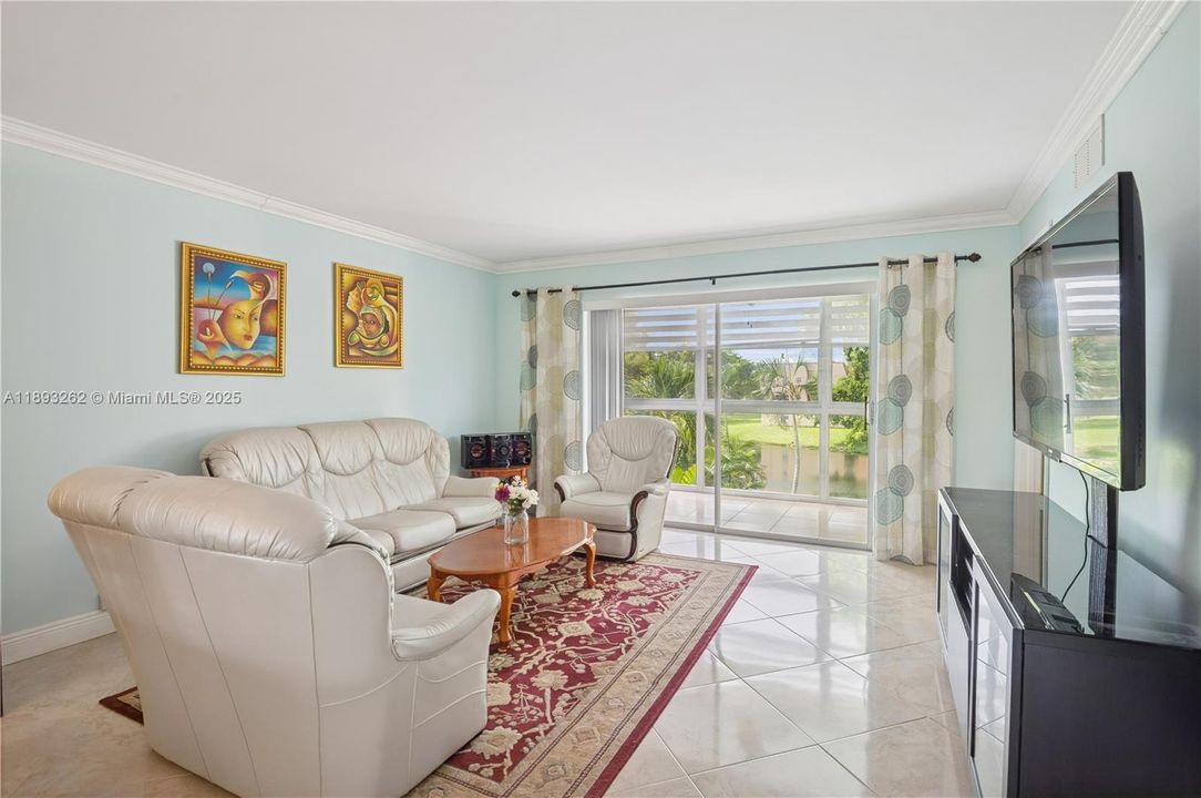 Active With Contract: $149,000 (2 beds, 2 baths, 1030 Square Feet)