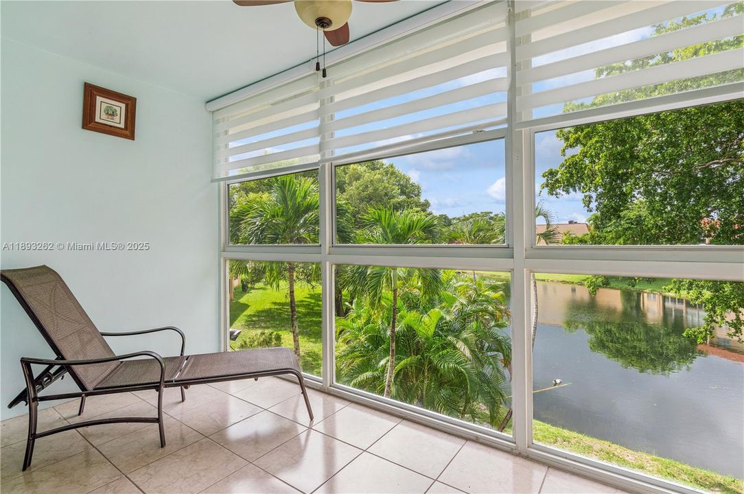 Active With Contract: $149,000 (2 beds, 2 baths, 1030 Square Feet)