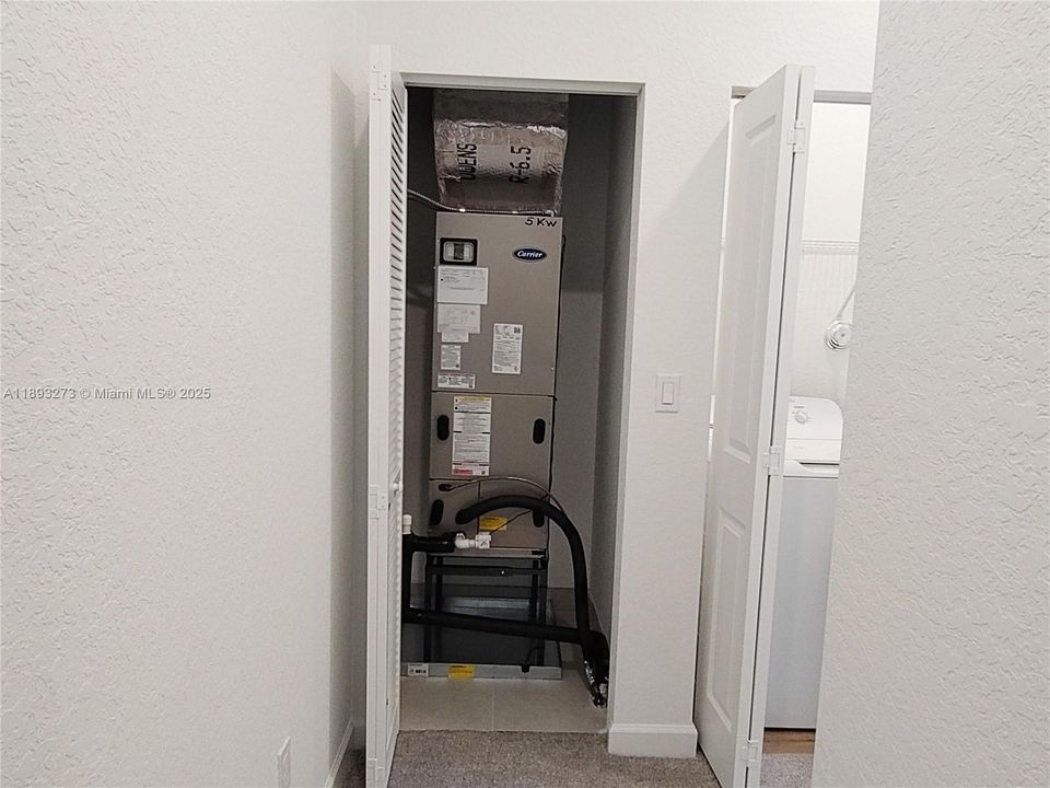 Recientemente alquilado: $2,300 (3 camas, 2 baños, 1632 Pies cuadrados)