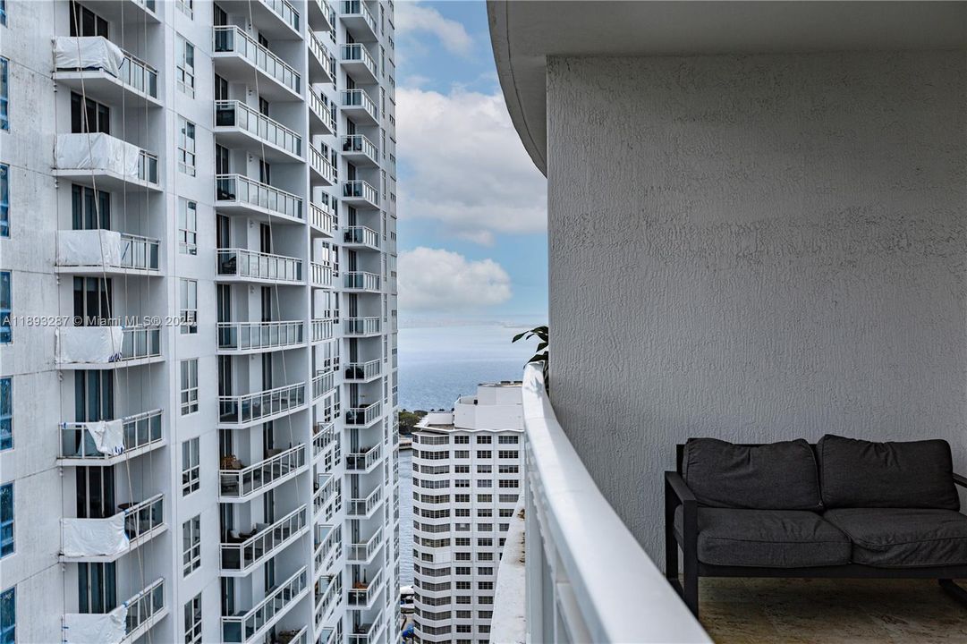 最近售出: $499,000 (1 贝兹, 1 浴室, 774 平方英尺)