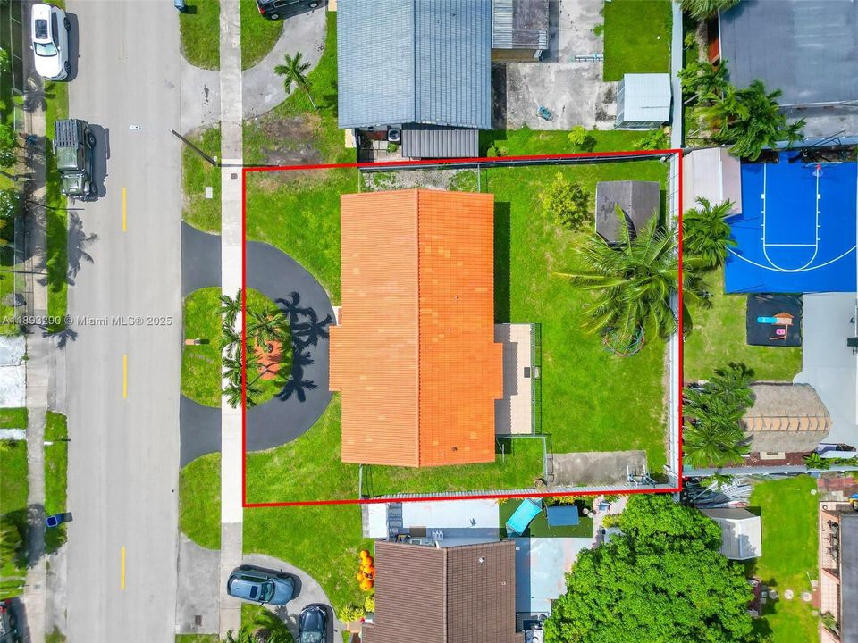 待售: $699,000 (3 贝兹, 2 浴室, 1688 平方英尺)