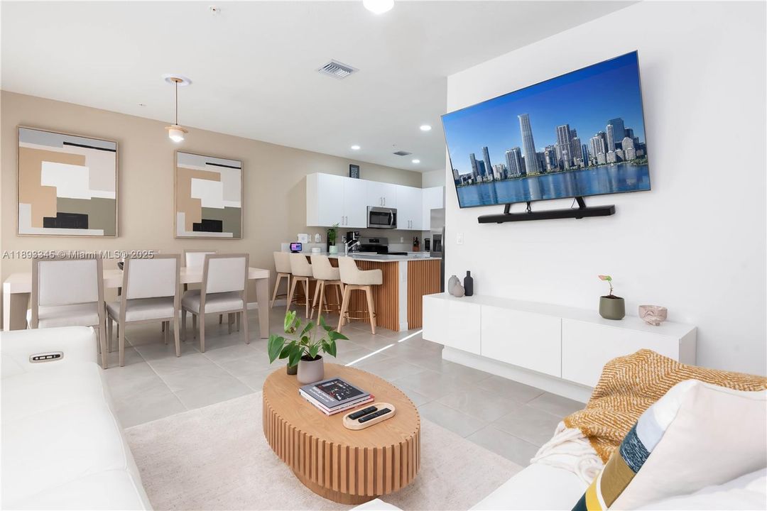 For Sale: $630,000 (3 beds, 2 baths, 1756 Square Feet)