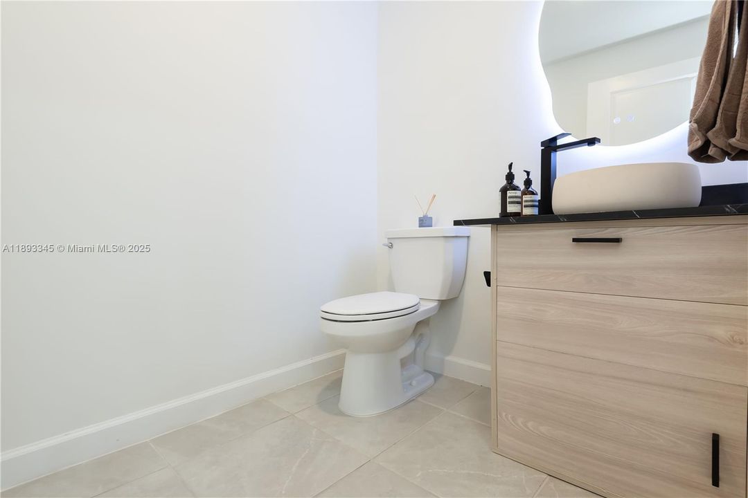 For Sale: $630,000 (3 beds, 2 baths, 1756 Square Feet)