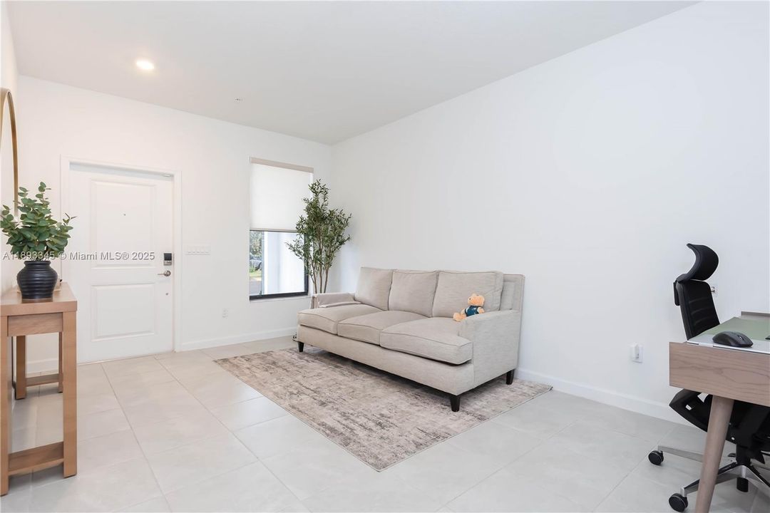 For Sale: $630,000 (3 beds, 2 baths, 1756 Square Feet)