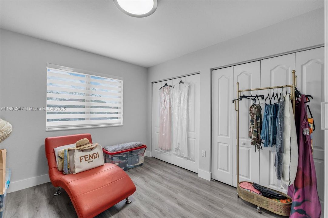 На продажу: $1,400,000 (4 спален, 3 ванн, 2452 Квадратных фут)