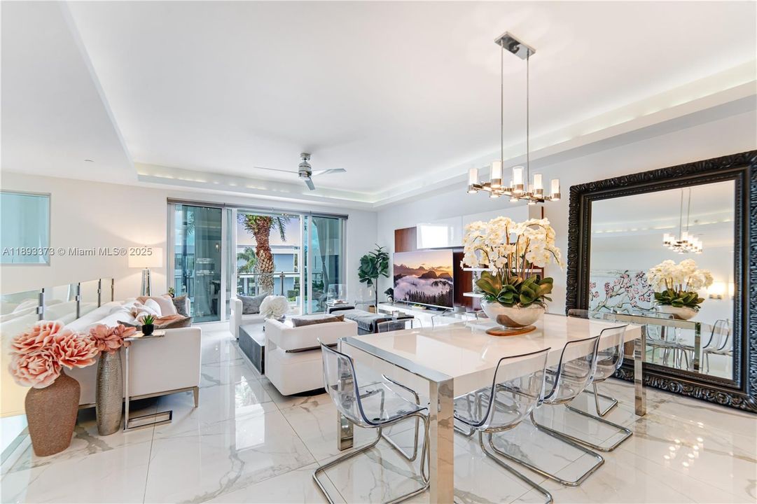 На продажу: $3,289,050 (4 спален, 4 ванн, 3024 Квадратных фут)