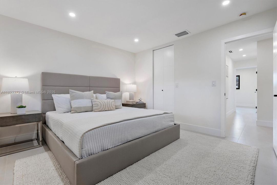 En Venta: $1,359,000 (4 camas, 2 baños, 1805 Pies cuadrados)