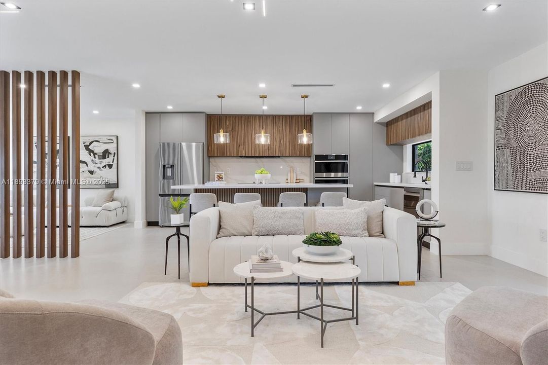 En Venta: $1,359,000 (4 camas, 2 baños, 1805 Pies cuadrados)