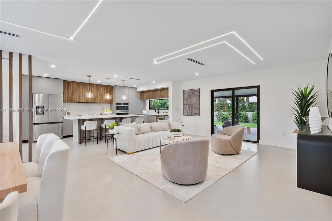 En Venta: $1,359,000 (4 camas, 2 baños, 1805 Pies cuadrados)