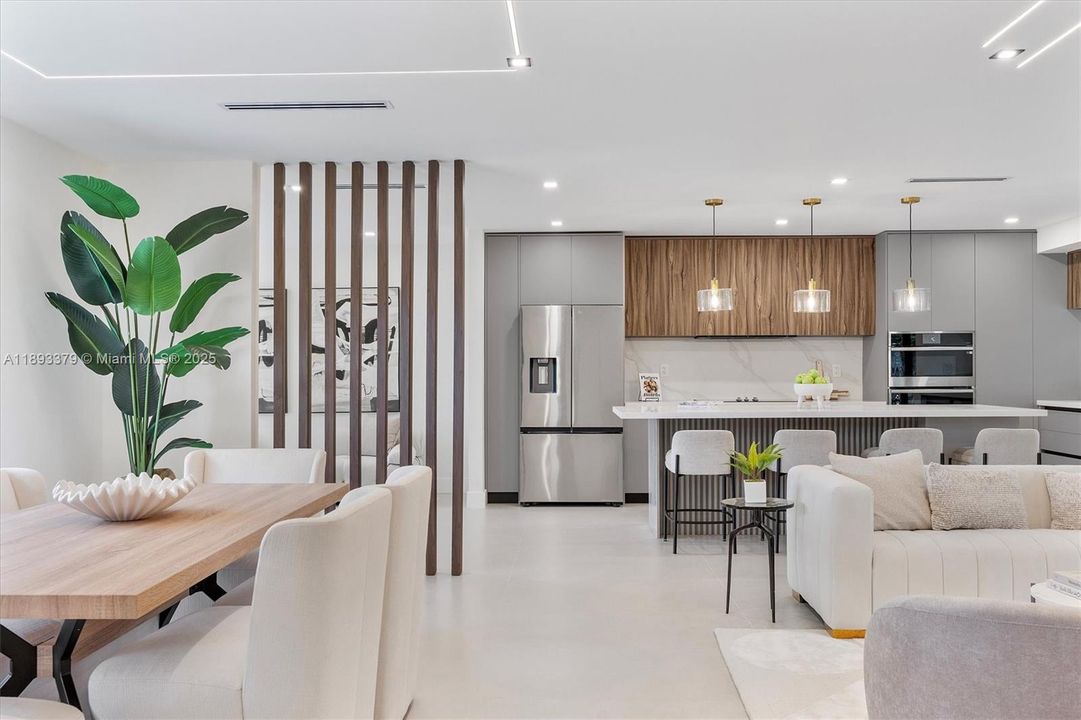 En Venta: $1,359,000 (4 camas, 2 baños, 1805 Pies cuadrados)