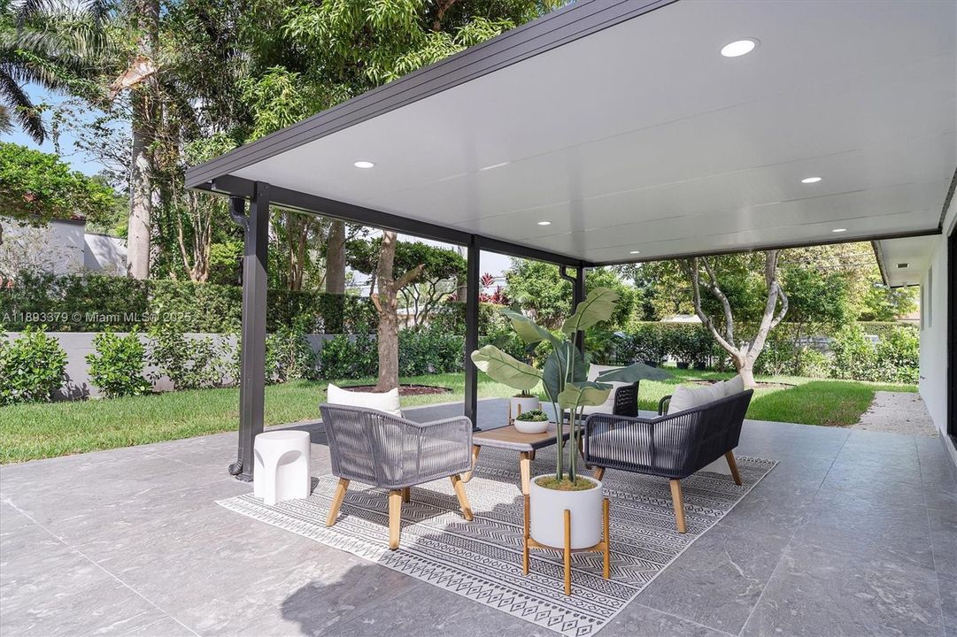 En Venta: $1,359,000 (4 camas, 2 baños, 1805 Pies cuadrados)