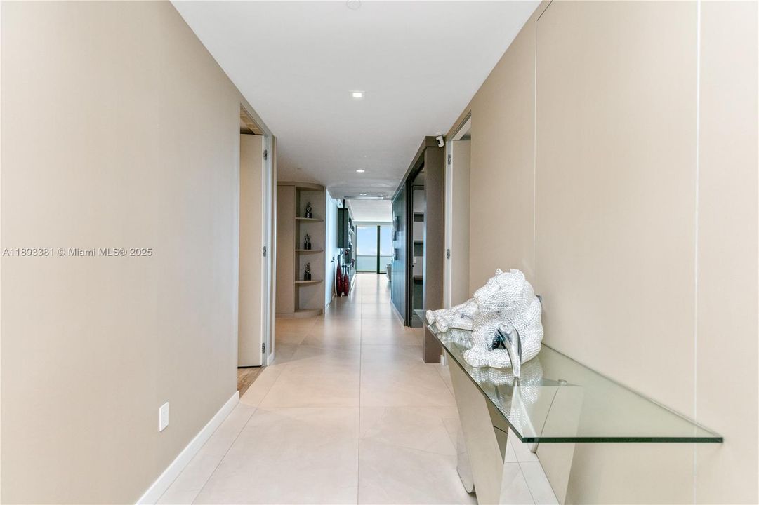 На продажу: $5,290,000 (4 спален, 5 ванн, 2682 Квадратных фут)