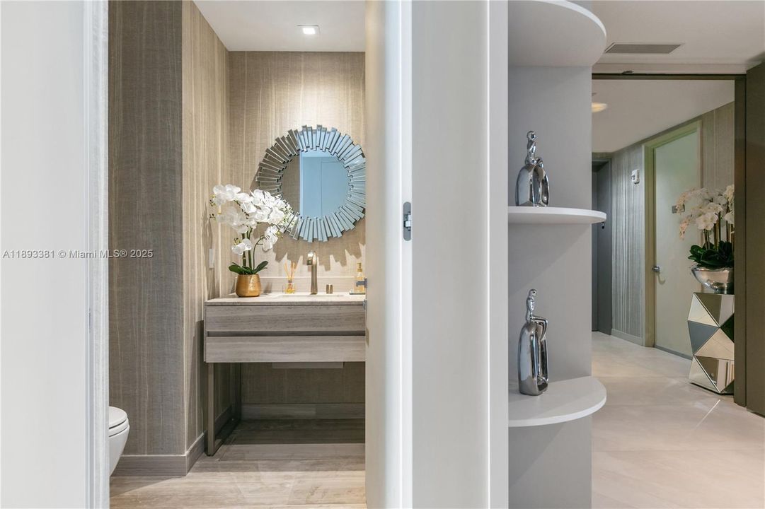 На продажу: $5,290,000 (4 спален, 5 ванн, 2682 Квадратных фут)