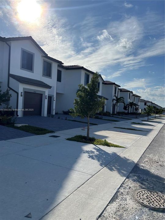 En Renta: $2,750 (4 camas, 2 baños, 0 Pies cuadrados)