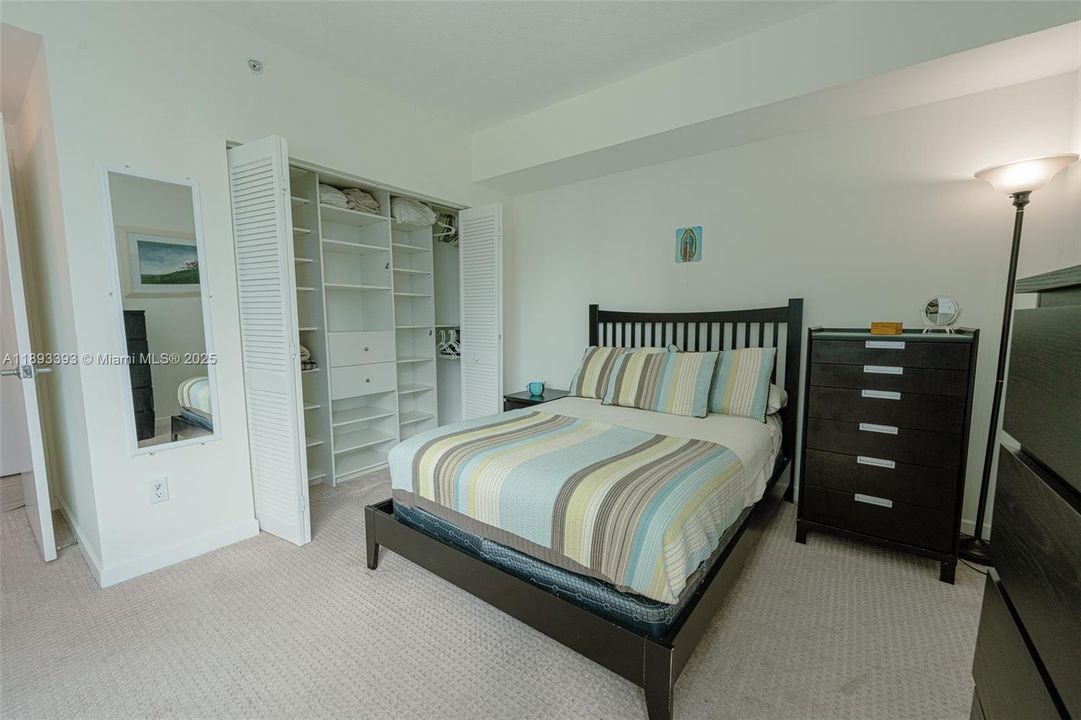 Recently Rented: $3,700 (2 beds, 2 baths, 1227 Square Feet)