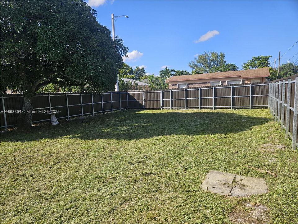 For Sale: $749,000 (0 beds, 0 baths, 2072 Square Feet)