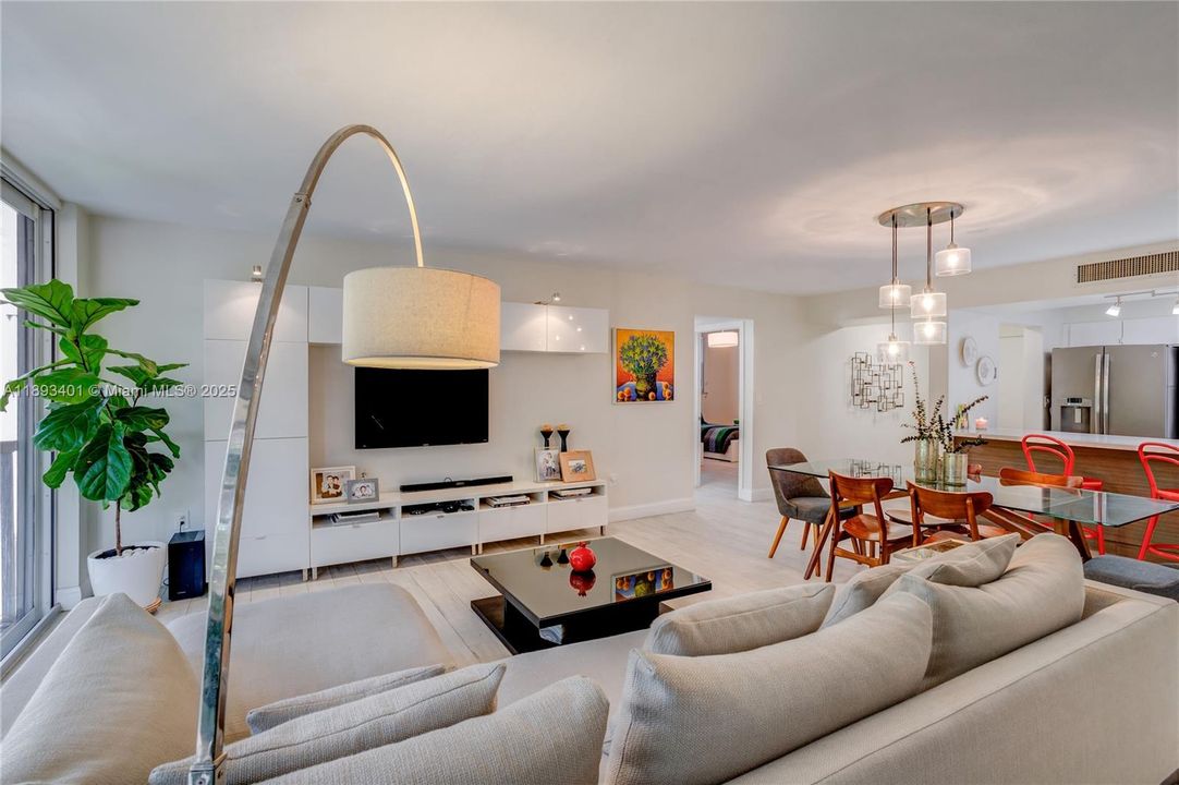 For Rent: $6,500 (3 beds, 2 baths, 1734 Square Feet)