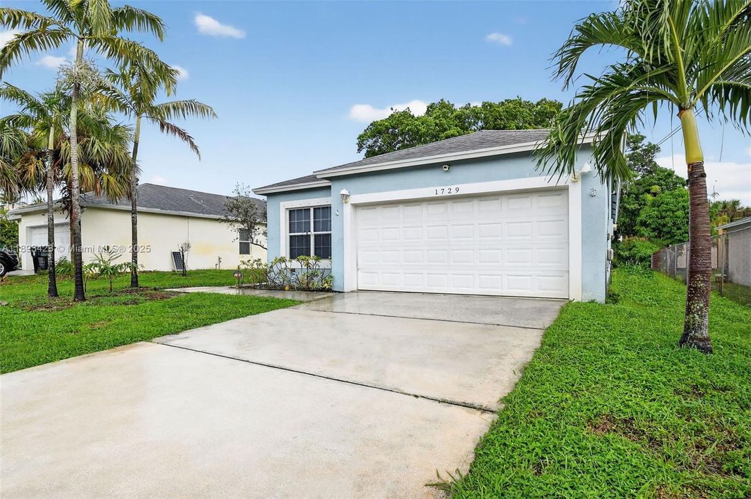 Недавно арендовано: $3,200 (3 спален, 2 ванн, 1695 Квадратных фут)