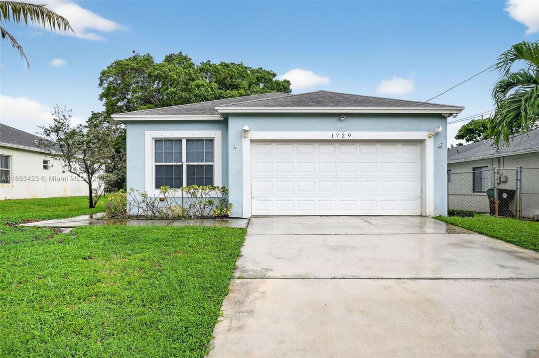 Недавно арендовано: $3,200 (3 спален, 2 ванн, 1695 Квадратных фут)