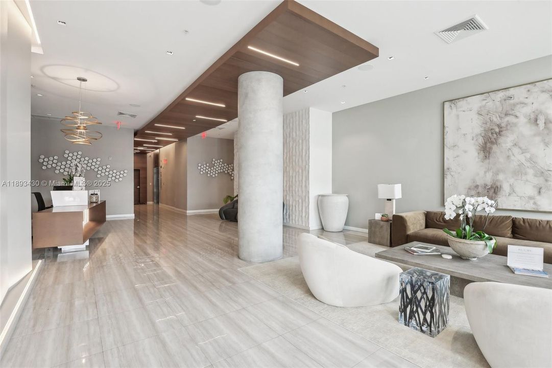 For Rent: $2,600 (1 beds, 1 baths, 238060 Square Feet)