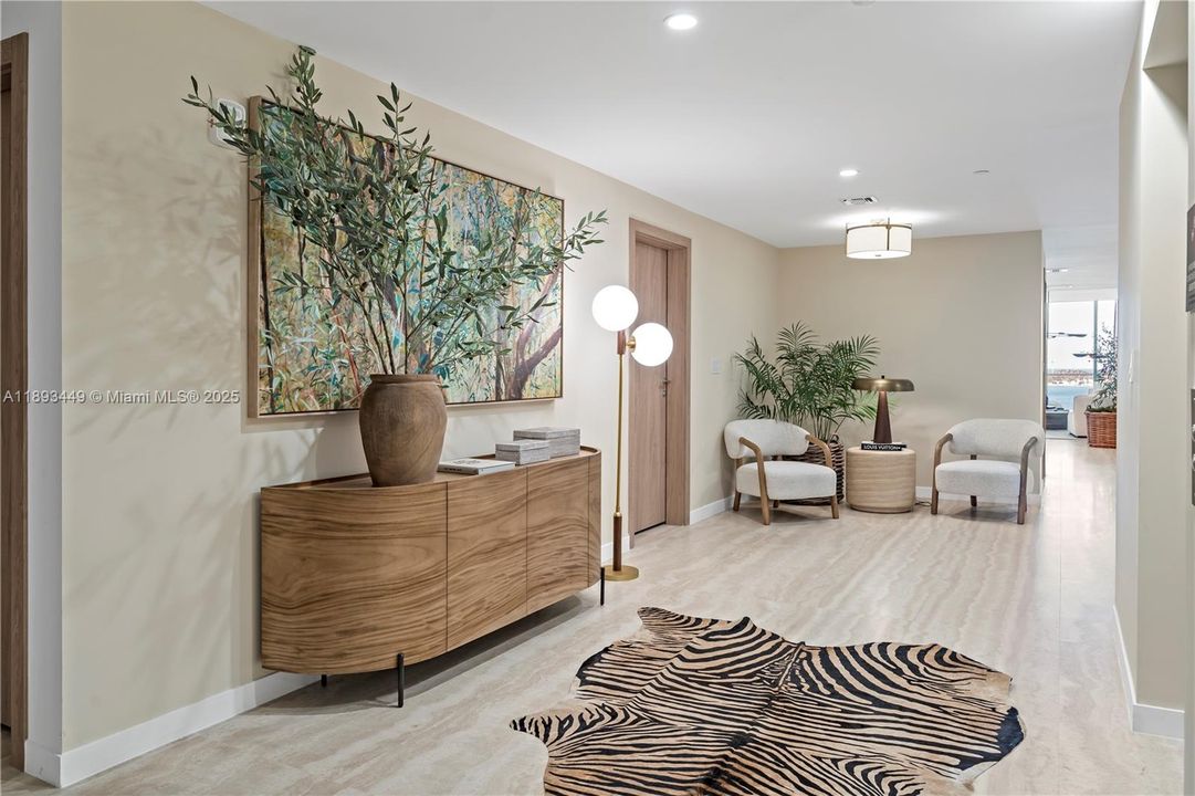 出租: $39,000 (3 贝兹, 4 浴室, 4004 平方英尺)