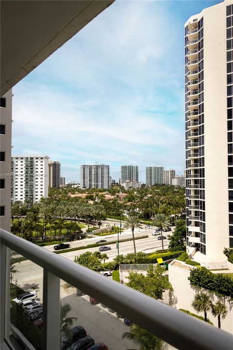 待售: $186,000 (0 贝兹, 1 浴室, 360 平方英尺)