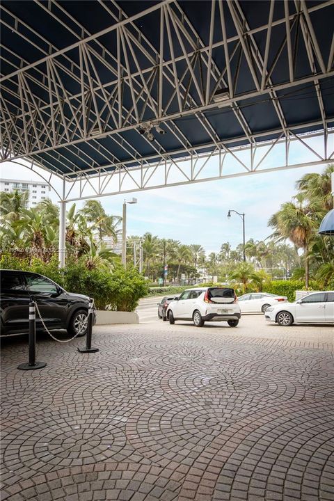 待售: $186,000 (0 贝兹, 1 浴室, 360 平方英尺)