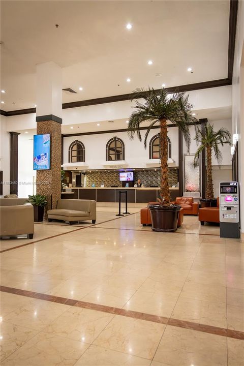 待售: $186,000 (0 贝兹, 1 浴室, 360 平方英尺)