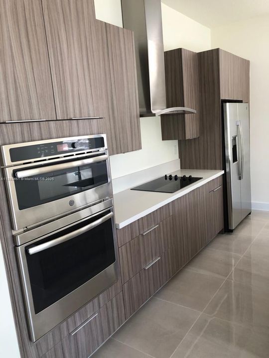 На продажу: $1,299,000 (4 спален, 3 ванн, 2847 Квадратных фут)