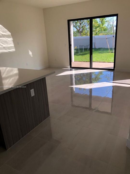 На продажу: $1,299,000 (4 спален, 3 ванн, 2847 Квадратных фут)