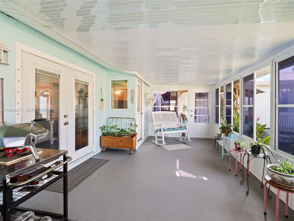 待售: $537,500 (4 贝兹, 4 浴室, 2800 平方英尺)