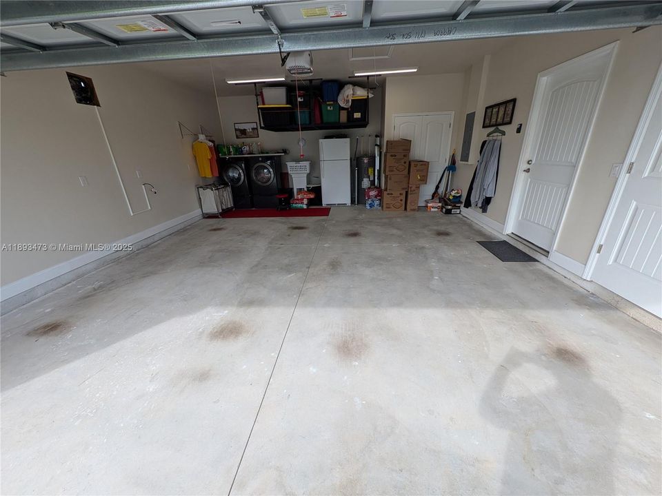 待售: $537,500 (4 贝兹, 4 浴室, 2800 平方英尺)