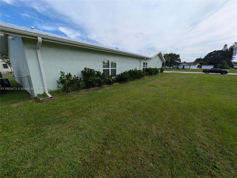 待售: $537,500 (4 贝兹, 4 浴室, 2800 平方英尺)