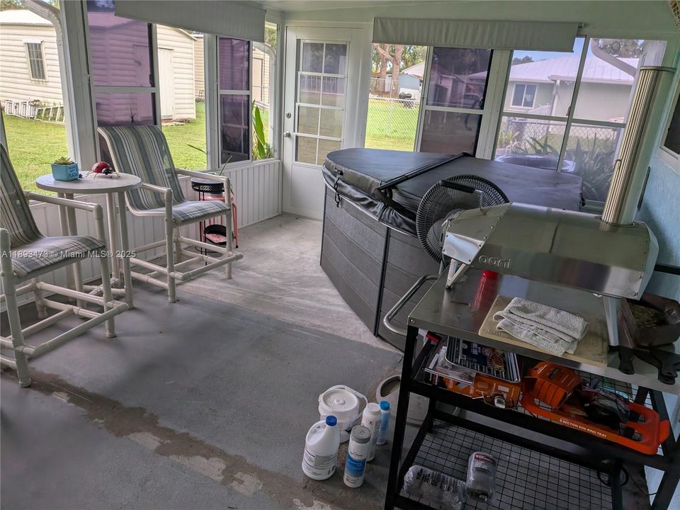 待售: $537,500 (4 贝兹, 4 浴室, 2800 平方英尺)