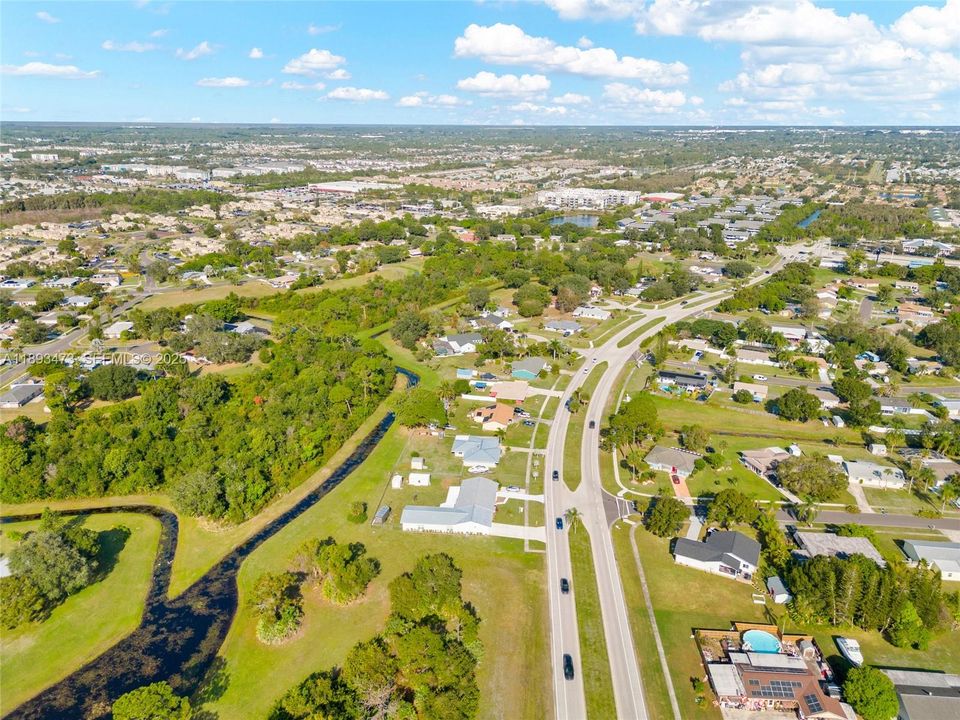 待售: $537,500 (4 贝兹, 4 浴室, 2800 平方英尺)