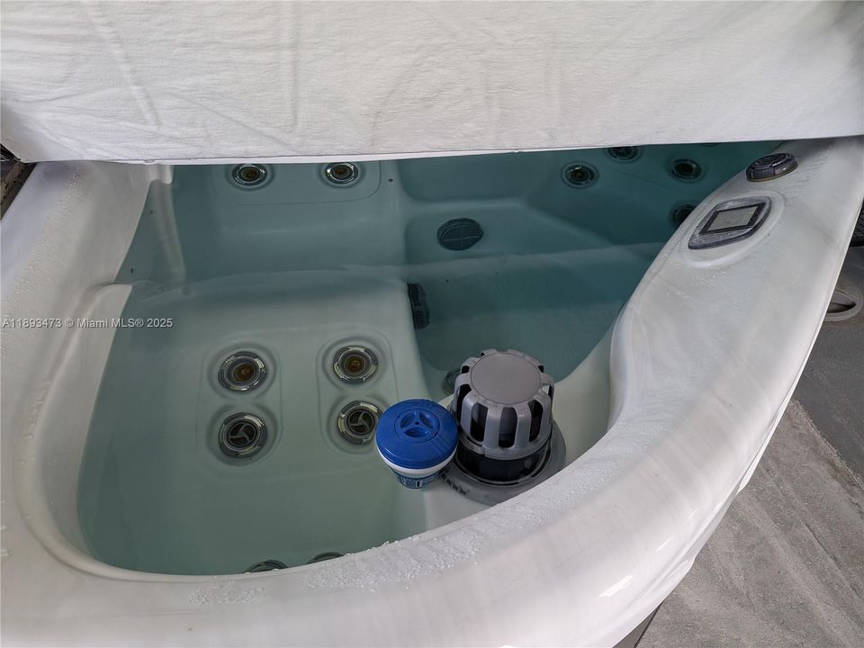 待售: $537,500 (4 贝兹, 4 浴室, 2800 平方英尺)