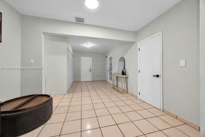 На продажу: $699,000 (3 спален, 2 ванн, 1565 Квадратных фут)