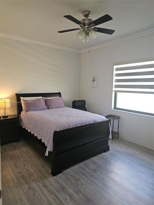 Под контрактом: $1,124,900 (4 спален, 3 ванн, 2688 Квадратных фут)