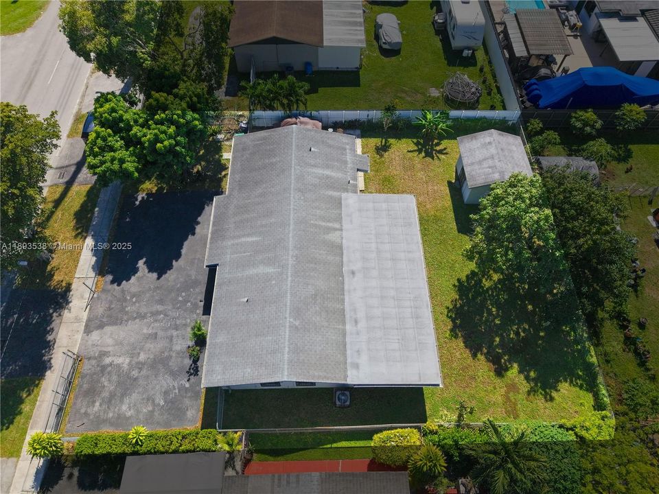 待售: $519,900 (4 贝兹, 2 浴室, 1350 平方英尺)