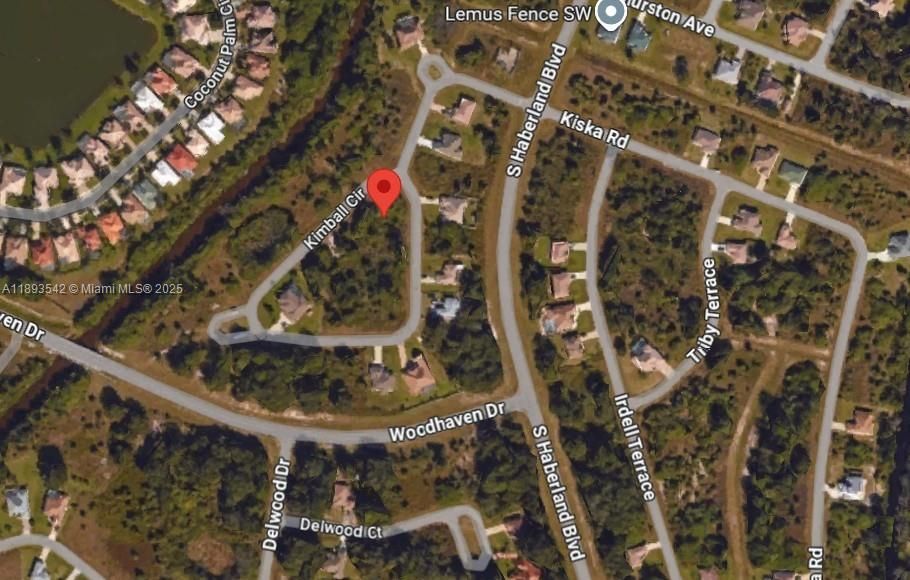 待售: $38,000 (0.37 acres)