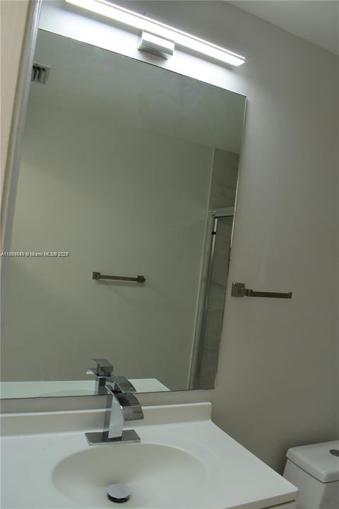 For Rent: $2,850 (3 beds, 2 baths, 1271 Square Feet)