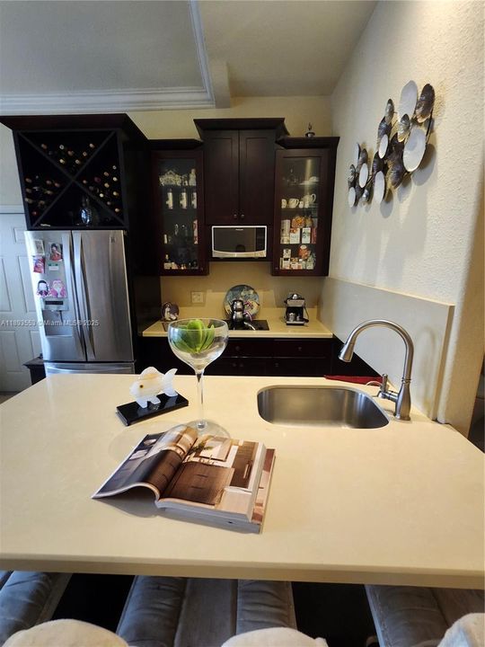 En Venta: $1,100,000 (5 camas, 5 baños, 3408 Pies cuadrados)